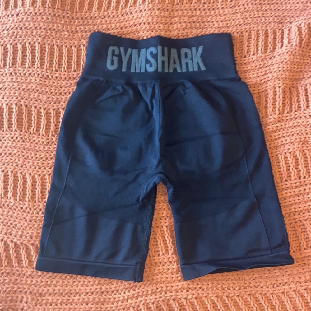 SM GYM SHARK BIKER SHORTS